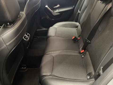 Mercedes-Benz A Class 1.3 A200 Sport (Executive) Hatchback 5dr Petrol 7G-DCT Euro 6 (s/s) (163 ps 18