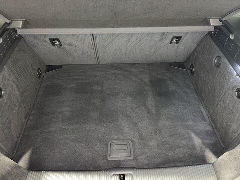 Audi A3 1.6 TDI 30 SE Technik Sportback 5dr Diesel Manual Euro 6 (s/s) (116 ps) Cru 12