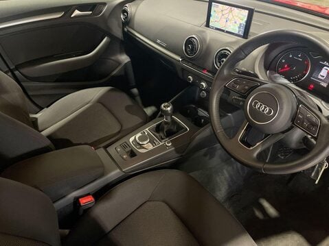 Audi A3 1.6 TDI 30 SE Technik Sportback 5dr Diesel Manual Euro 6 (s/s) (116 ps) Cru 15