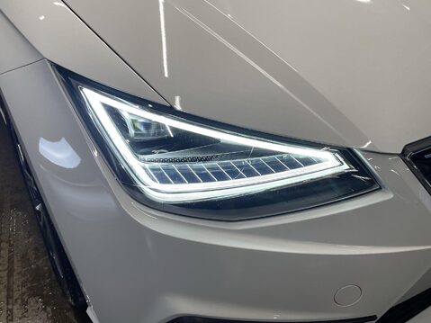 SEAT Ibiza 1.0 TSI XCELLENCE Hatchback 5dr Petrol DSG Euro 6 (s/s) (115 ps) Cruise Co 22