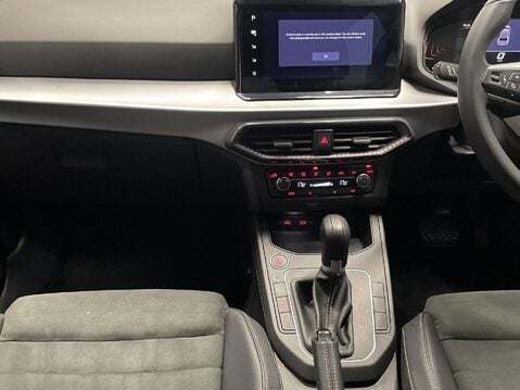 SEAT Ibiza 1.0 TSI XCELLENCE Hatchback 5dr Petrol DSG Euro 6 (s/s) (115 ps) Cruise Co 16