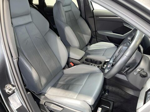 Audi A3 1.5 TFSI 35 S line Sportback 5dr Petrol S Tronic Euro 6 (s/s) (150 ps) Cru 14
