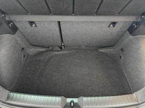 SEAT Ibiza 1.0 TSI FR Hatchback 5dr Petrol Manual Euro 6 (s/s) (95 ps) Cruise Control 12