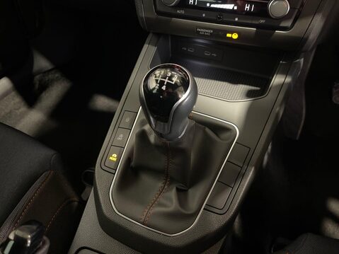 SEAT Ibiza 1.0 TSI FR Hatchback 5dr Petrol Manual Euro 6 (s/s) (95 ps) Cruise Control 19