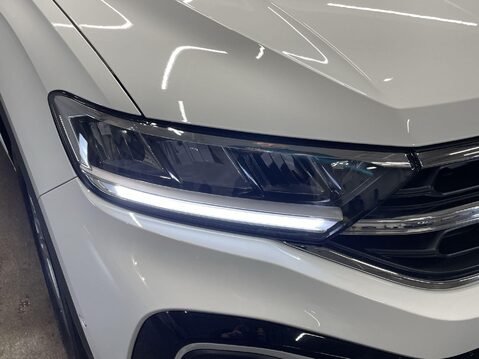 Volkswagen T-Roc 1.5 TSI R-Line SUV 5dr Petrol Manual Euro 6 (s/s) (150 ps) Cruise Control 22