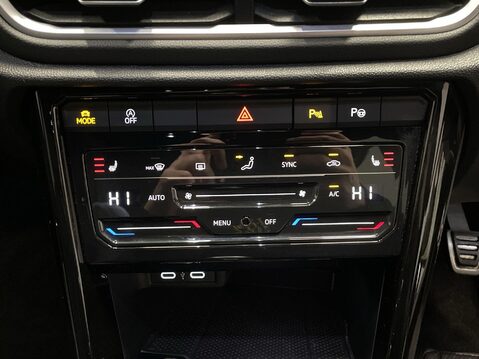 Volkswagen T-Roc 1.5 TSI R-Line SUV 5dr Petrol Manual Euro 6 (s/s) (150 ps) Cruise Control 28