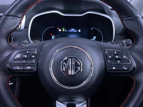 MG ZS 51.1kWh Trophy SUV 5dr Electric Auto (176 ps) Cruise - Alloys - Bluetooth 22