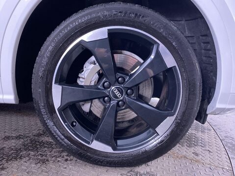 Audi Q5 2.0 TFSI 45 Black Edition SUV 5dr Petrol S Tronic quattro Euro 6 (s/s) (245 12