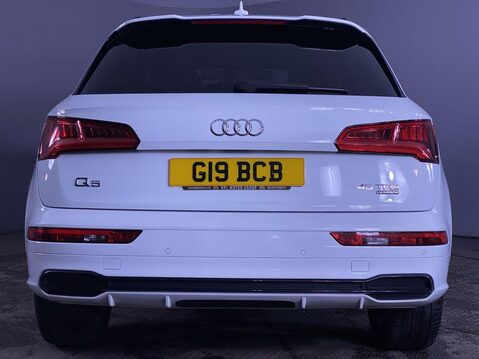 Audi Q5 2.0 TFSI 45 Black Edition SUV 5dr Petrol S Tronic quattro Euro 6 (s/s) (245 7