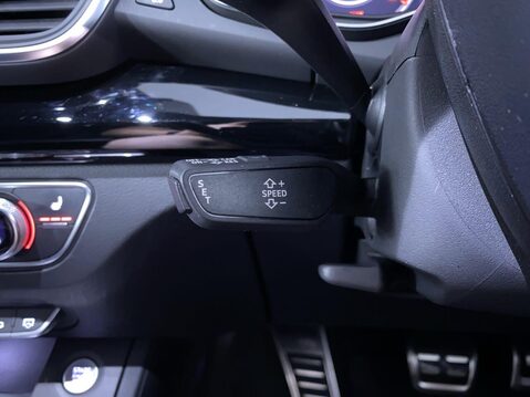 Audi Q5 2.0 TFSI 45 Black Edition SUV 5dr Petrol S Tronic quattro Euro 6 (s/s) (245 31