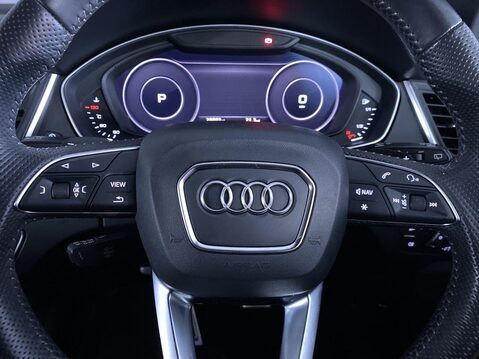 Audi Q5 2.0 TFSI 45 Black Edition SUV 5dr Petrol S Tronic quattro Euro 6 (s/s) (245 22