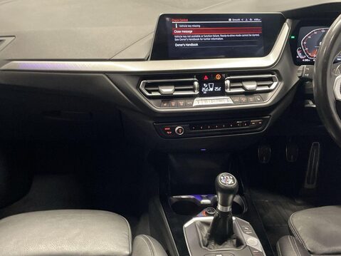 BMW 1 Series 1.5 118i M Sport (LCP) Hatchback 5dr Petrol Manual Euro 6 (s/s) (136 ps) Pa 16