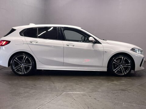 BMW 1 Series 1.5 118i M Sport (LCP) Hatchback 5dr Petrol Manual Euro 6 (s/s) (136 ps) Pa 9