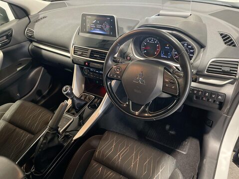 Mitsubishi Eclipse Cross 1.5T 3 SUV 5dr Petrol Manual Euro 6 (s/s) (163 ps) Bluetooth - Alloys 42