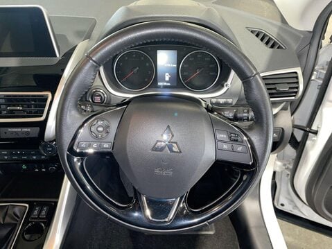 Mitsubishi Eclipse Cross 1.5T 3 SUV 5dr Petrol Manual Euro 6 (s/s) (163 ps) Bluetooth - Alloys 19