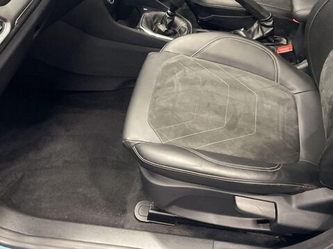 Ford Fiesta 1.0T EcoBoost MHEV Titanium Vignale Hatchback 5dr Petrol Hybrid Manual Euro 17