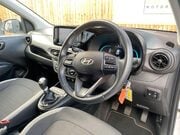 Hyundai i10 1.0 Advance Hatchback 5dr Petrol Manual Euro 6 (s/s) (67 ps) Cruise Contro 6
