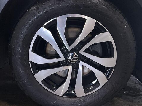 Volkswagen Tiguan 1.5 TSI Active SUV 5dr Petrol Manual Euro 6 (s/s) (150 ps) Professional NAV 12