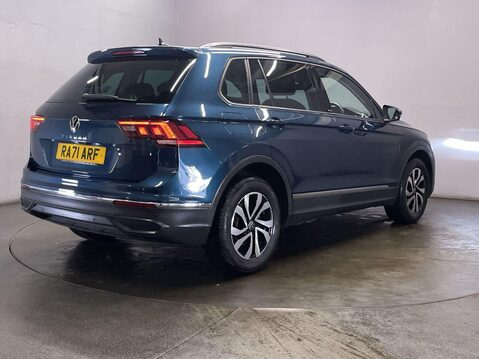 Volkswagen Tiguan 1.5 TSI Active SUV 5dr Petrol Manual Euro 6 (s/s) (150 ps) Professional NAV 8