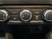 Nissan MICRA 1.0 IG-T n-tec Hatchback 5dr Petrol XTRON Euro 6 (s/s) (100 ps) 27