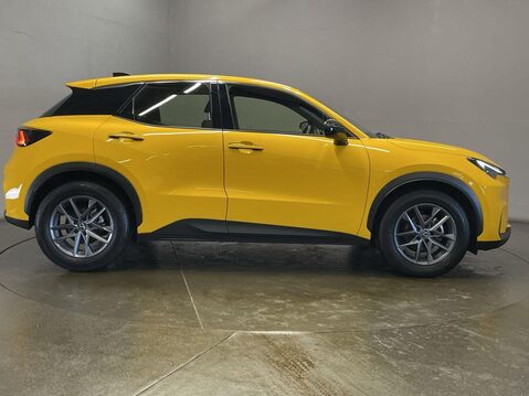 Lexus LBX 1.5 VVT-iE Premium SUV 5dr Petrol Hybrid E-CVT Euro 6 (s/s) (136 ps) Blueto 9