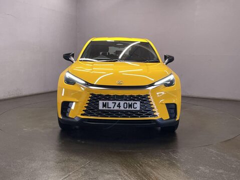 Lexus LBX 1.5 VVT-iE Premium SUV 5dr Petrol Hybrid E-CVT Euro 6 (s/s) (136 ps) Blueto 3