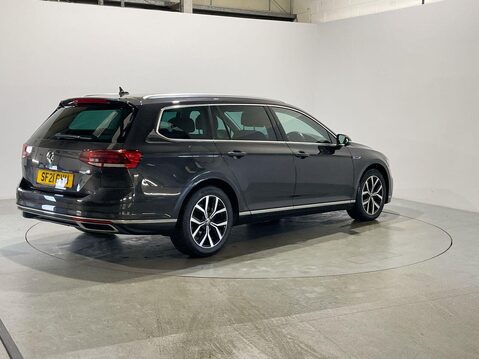 Volkswagen Passat 1.4 TSI 13kWh GTE Estate 5dr Petrol Plug-in Hybrid DSG Euro 6 (s/s) (218 ps 8