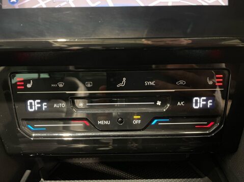 Volkswagen Passat 1.4 TSI 13kWh GTE Estate 5dr Petrol Plug-in Hybrid DSG Euro 6 (s/s) (218 ps 23