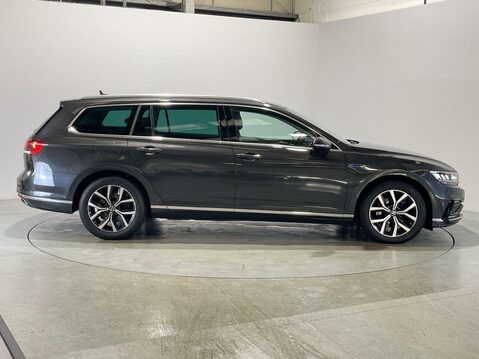 Volkswagen Passat 1.4 TSI 13kWh GTE Estate 5dr Petrol Plug-in Hybrid DSG Euro 6 (s/s) (218 ps 9