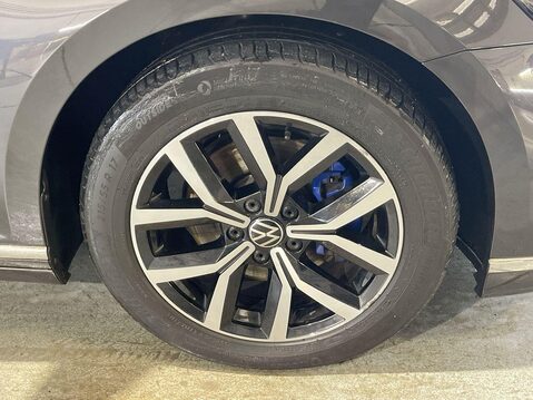 Volkswagen Passat 1.4 TSI 13kWh GTE Estate 5dr Petrol Plug-in Hybrid DSG Euro 6 (s/s) (218 ps 11