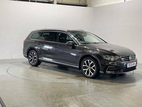 Volkswagen Passat 1.4 TSI 13kWh GTE Estate 5dr Petrol Plug-in Hybrid DSG Euro 6 (s/s) (218 ps 2