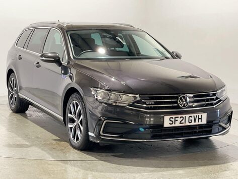Volkswagen Passat 1.4 TSI 13kWh GTE Estate 5dr Petrol Plug-in Hybrid DSG Euro 6 (s/s) (218 ps