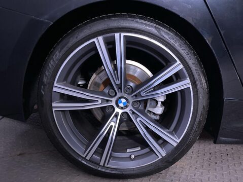 BMW 3 Series 2.0 320i M Sport Touring 5dr Petrol Auto Euro 6 (s/s) (184 ps) Leather Trim 12