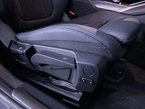 BMW 3 Series 2.0 320i M Sport Touring 5dr Petrol Auto Euro 6 (s/s) (184 ps) Leather Trim 26