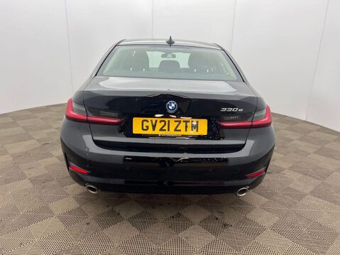 BMW 3 Series 2.0 330e 12kWh SE Pro Saloon 4dr Petrol Plug-in Hybrid Auto Euro 6 (s/s) (2 4