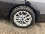 BMW 3 Series 2.0 330e 12kWh SE Pro Saloon 4dr Petrol Plug-in Hybrid Auto Euro 6 (s/s) (2 7