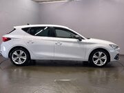 SEAT Leon 1.5 TSI EVO FR Hatchback 5dr Petrol Manual Euro 6 (s/s) (130 ps) Cruise Co 9