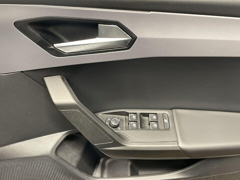 SEAT Leon 1.5 TSI EVO FR Hatchback 5dr Petrol Manual Euro 6 (s/s) (130 ps) Cruise Co 24