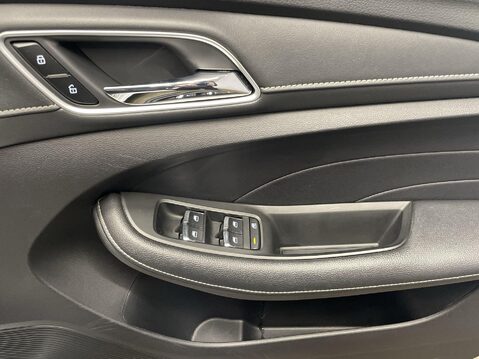 MG MG5 52.5kWh Exclusive Estate 5dr Electric Auto (156 ps) Cruise Control - DAB R 24