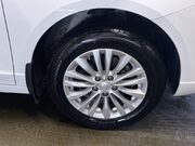 MG MG5 52.5kWh Exclusive Estate 5dr Electric Auto (156 ps) Cruise Control - DAB R 12