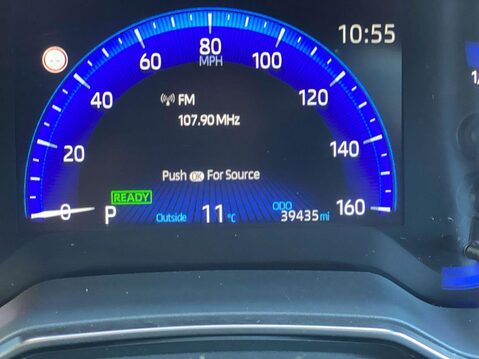 Toyota Corolla 1.8 VVT-h GPF Icon Hatchback 5dr Petrol Hybrid CVT Euro 6 (s/s) (122 ps) C 19