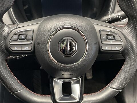 MG HS 1.5 T-GDI Exclusive SUV 5dr Petrol Manual Euro 6 (s/s) (162 ps) Cruise Con 21