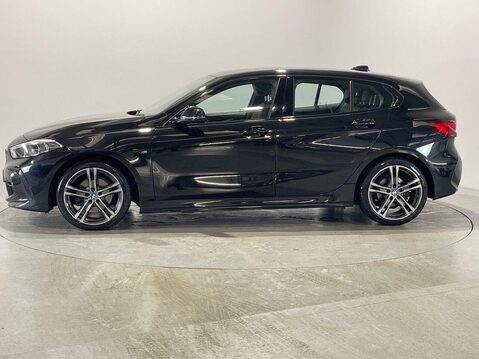 BMW 1 Series 2.0 118d M Sport Hatchback 5dr Diesel Auto Euro 6 (s/s) (150 ps) Parking Se 5