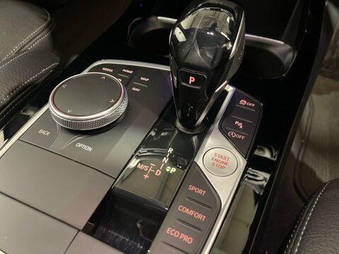 BMW 1 Series 2.0 118d M Sport Hatchback 5dr Diesel Auto Euro 6 (s/s) (150 ps) Parking Se 19