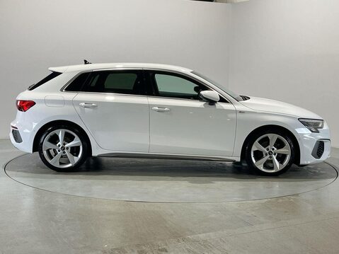 Audi A3 2.0 TDI 35 S line Sportback 5dr Diesel S Tronic Euro 6 (s/s) (150 ps) 9