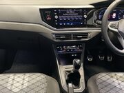 Volkswagen Polo 1.0 TSI R-Line Hatchback 5dr Petrol Manual Euro 6 (s/s) (95 ps) 1 Owner - C 16