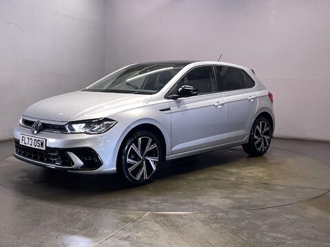 Volkswagen Polo 1.0 TSI R-Line Hatchback 5dr Petrol Manual Euro 6 (s/s) (95 ps) 1 Owner - C 4