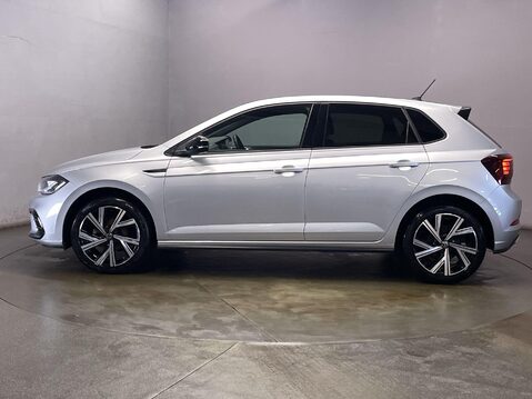 Volkswagen Polo 1.0 TSI R-Line Hatchback 5dr Petrol Manual Euro 6 (s/s) (95 ps) 1 Owner - C 5