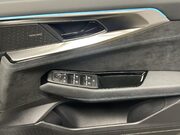 Renault Austral 1.2 E-TECH iconic esprit Alpine SUV 5dr Petrol Hybrid Auto Euro 6 (s/s) (20 26