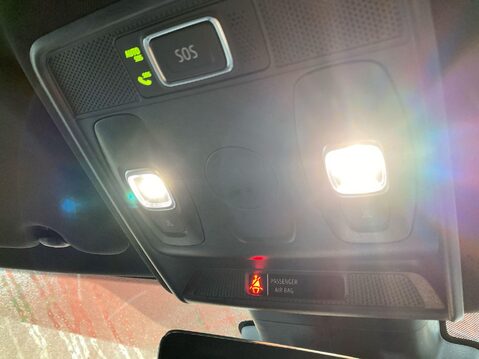 Renault Arkana 1.3 TCe MHEV r.s. line SUV 5dr Petrol EDC 2WD Euro 6 (s/s) (140 ps) One Own 14